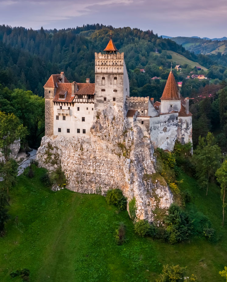 scariest places on earth - bran castle romania - supernatural chronicles